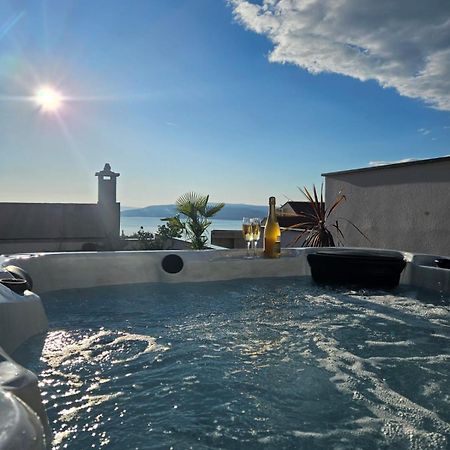 Apartman Koko With Private Jacuzzi Makarská Exteriér fotografie