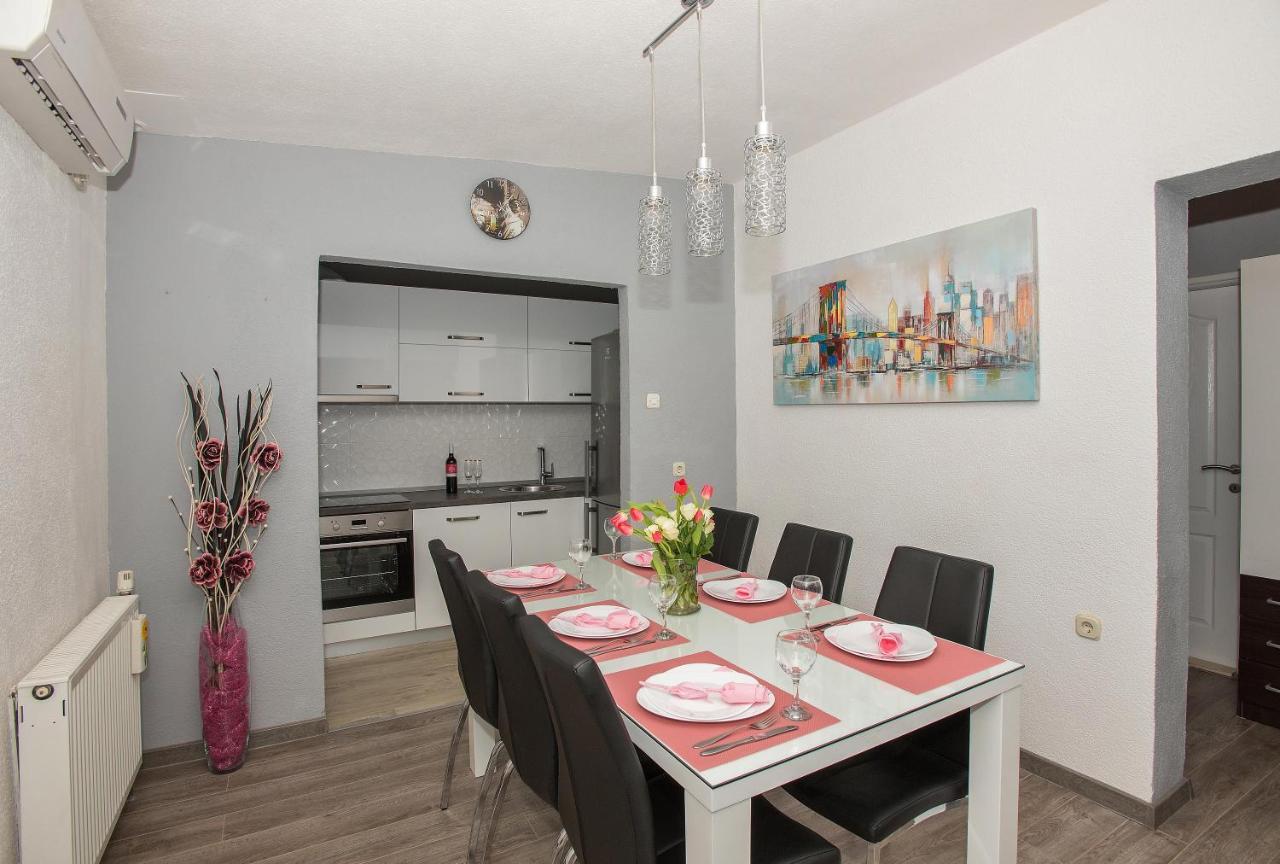 Apartman Koko With Private Jacuzzi Makarská Exteriér fotografie